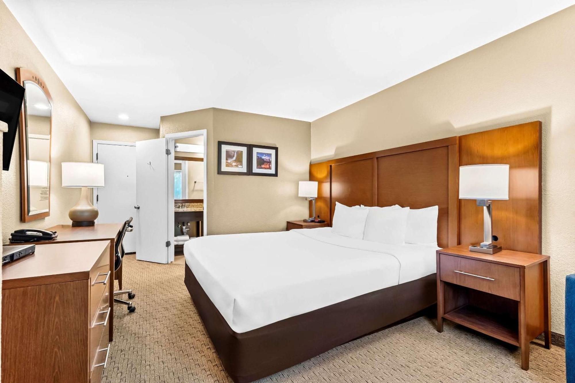 Comfort Inn מודסטו מראה חיצוני תמונה