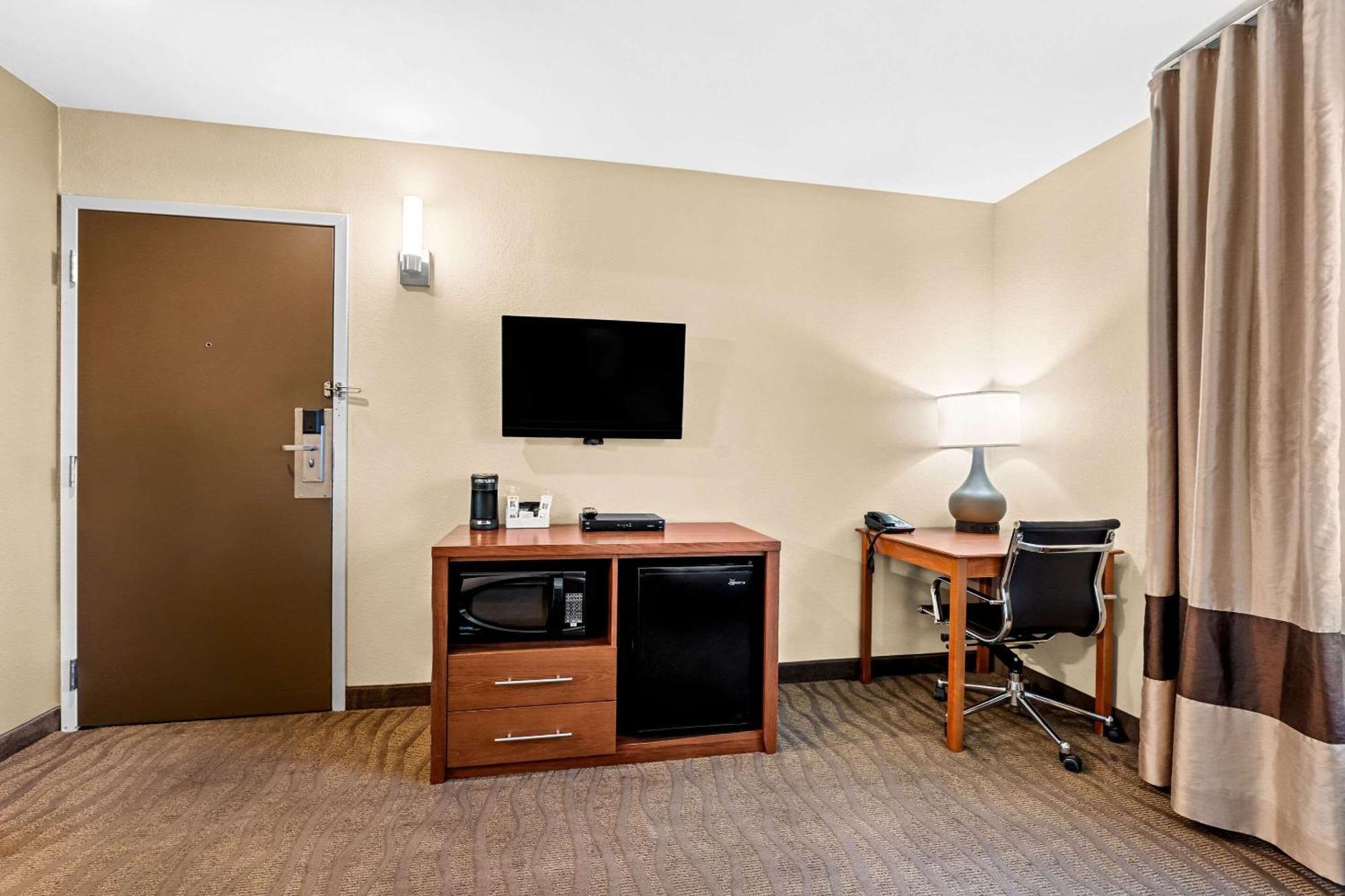 Comfort Inn מודסטו מראה חיצוני תמונה