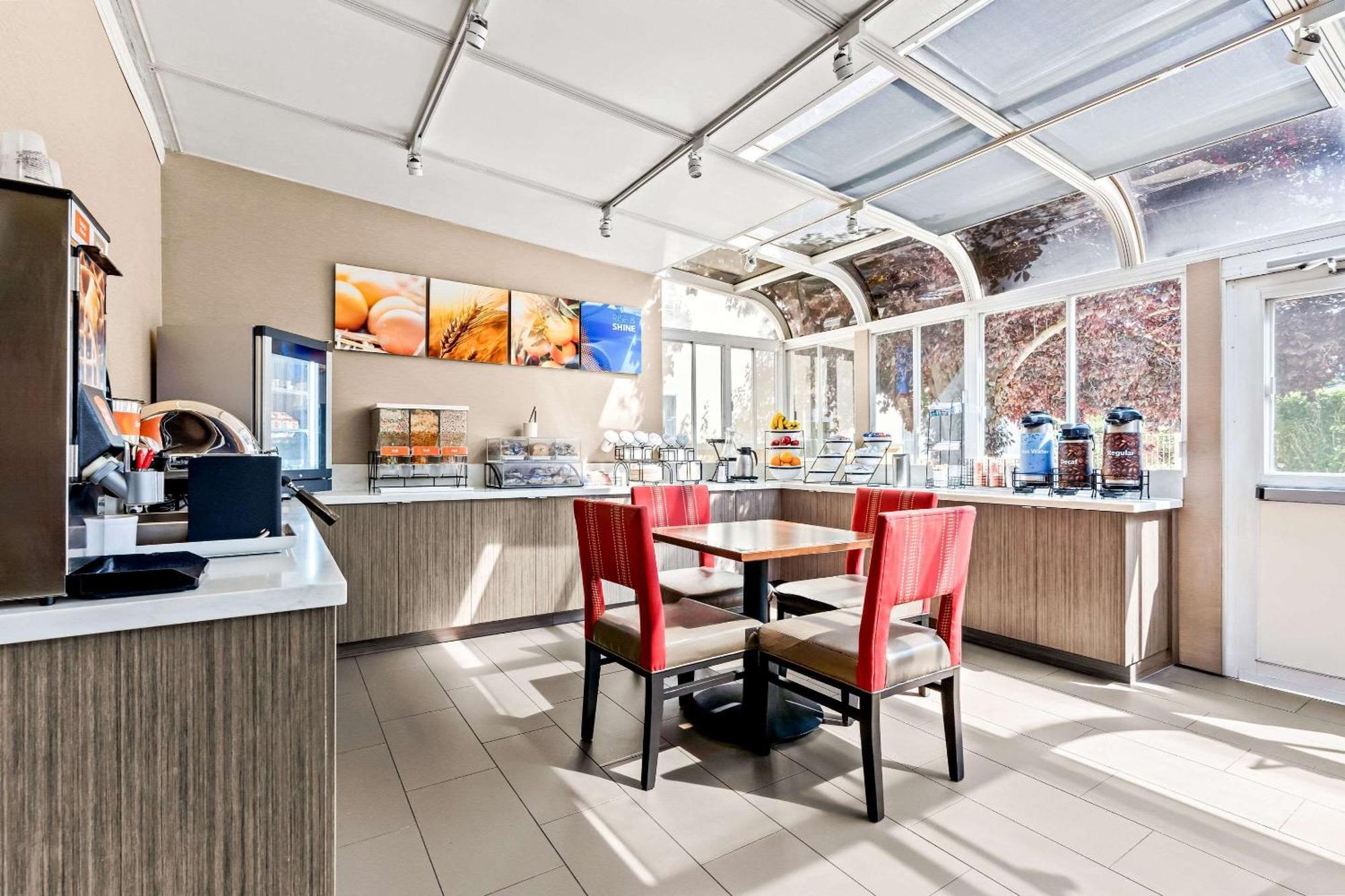 Comfort Inn מודסטו מראה חיצוני תמונה